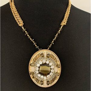 Chico’s NWT Statement Necklace